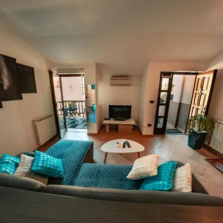 Sea Apartment