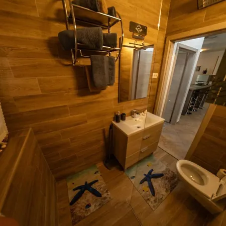 Sea דירה איזולה